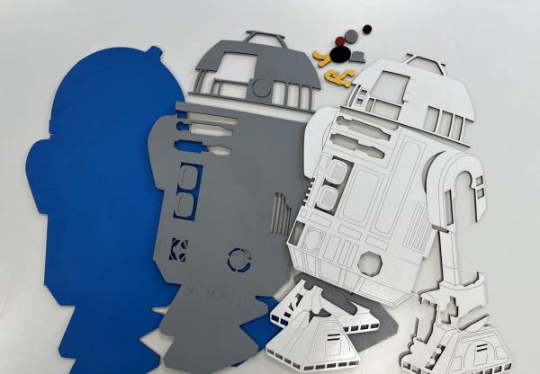 R2D2 Wandbild - parts overview painted